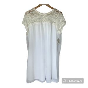Plus White Chiffon and Ivory Lace Tunic Top Size 2X New With Tags